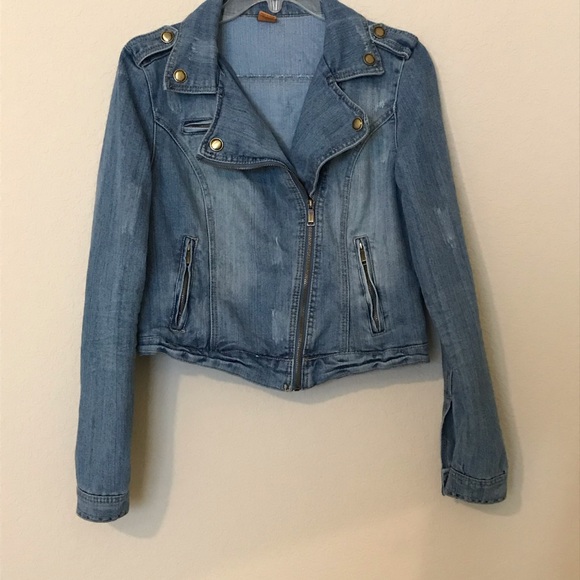 Jean Jacket - Picture 2 of 6
